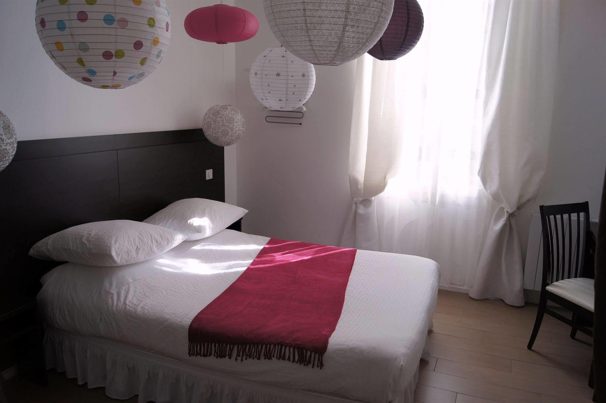 Aquitain Hotel Gare Saint-Jean Bordeaux Eksteriør bilde